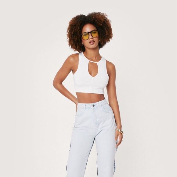 NASTY GAL CREAM CROP TOP - Picture 5 of 13